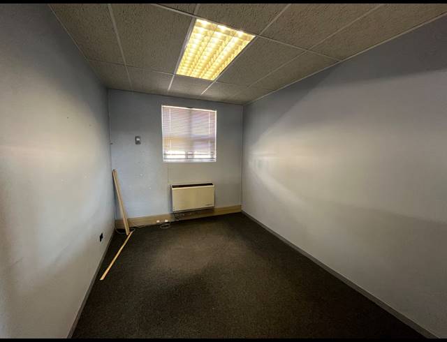 535M² OFFICE FOR SALE IN BENDOR
